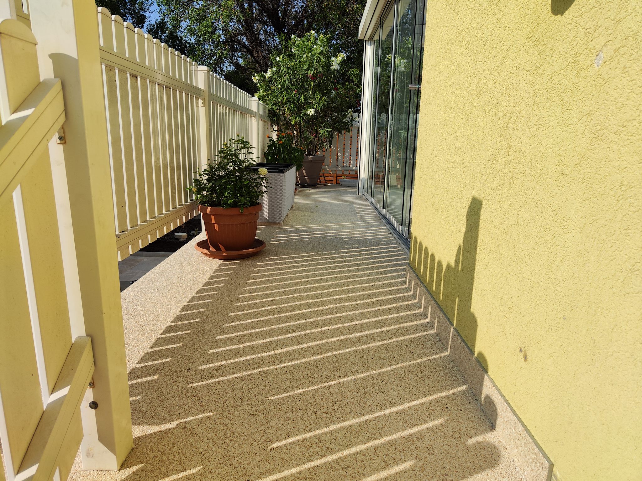 Fertiggstellte Aussenanlage