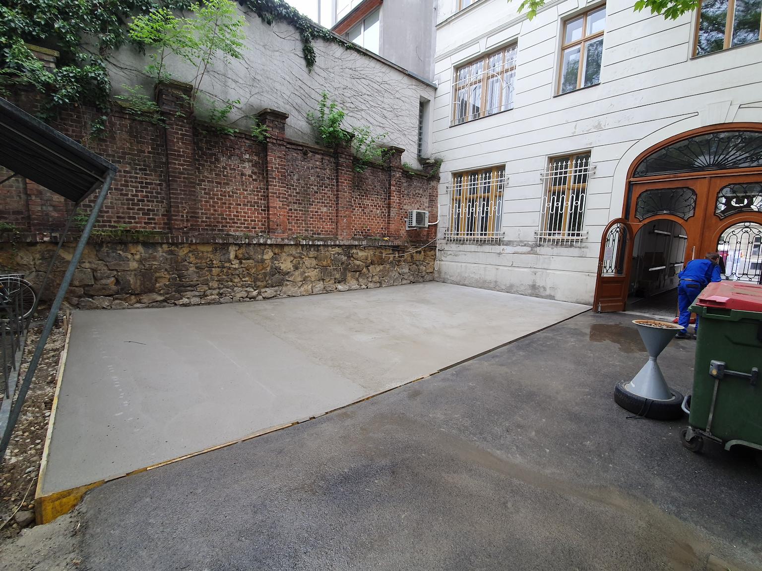 Fertiggstellte Außenanlage