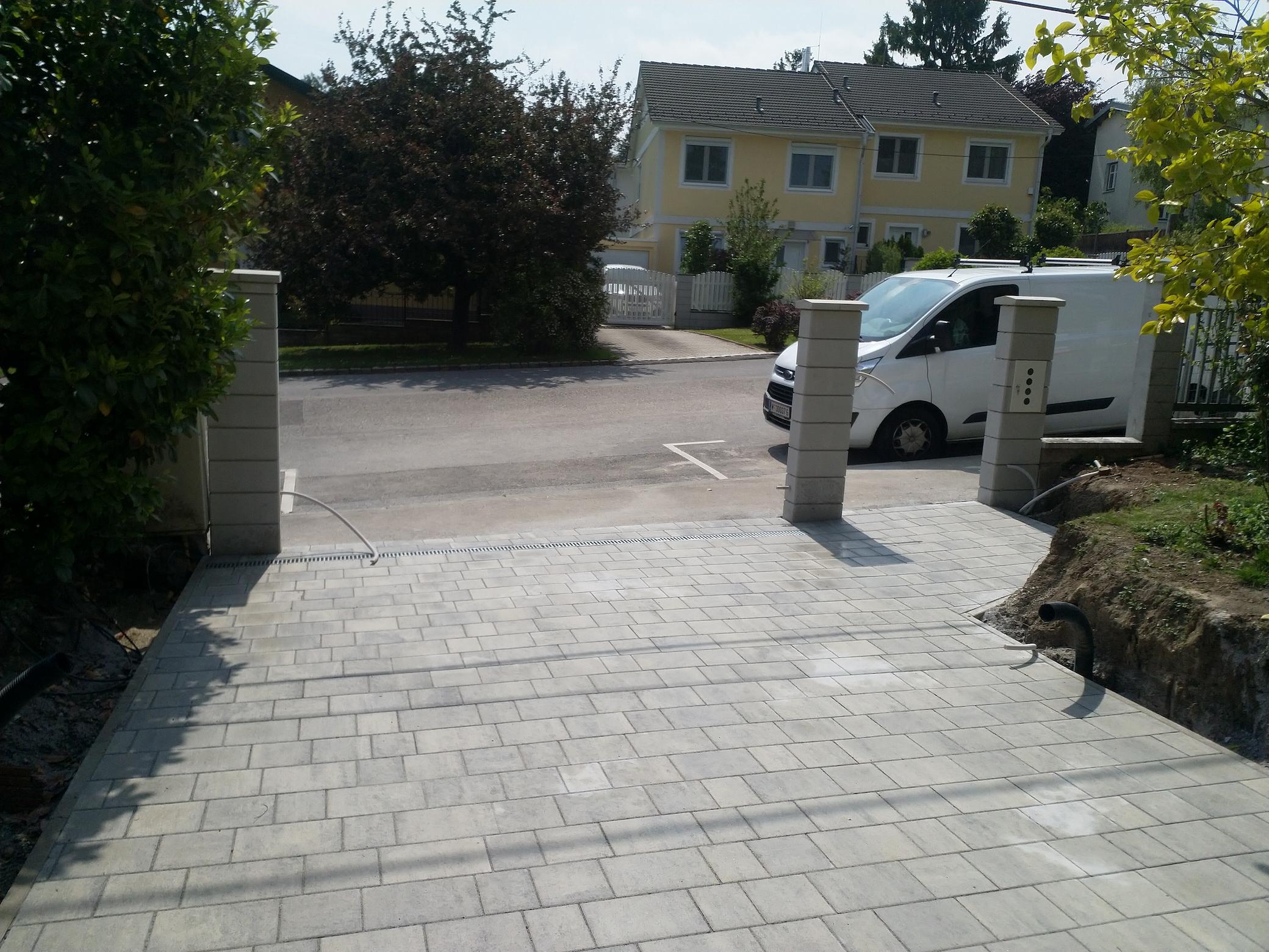 Fertiggstellte Außenanlage